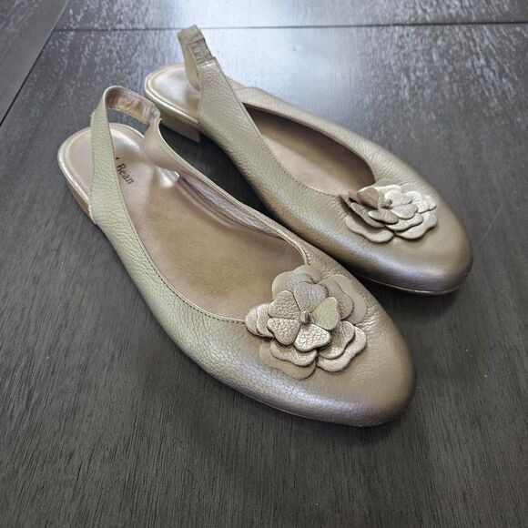 LL Bean Tan Metallic Leather Slingback Flats Women’s 9.5 Floral - Picture 1 of 7